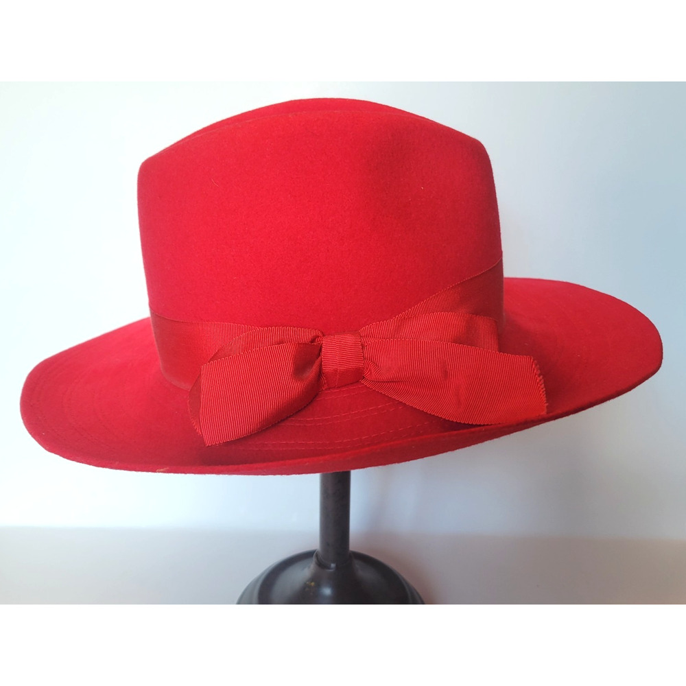 Betmar Women’s Small Red Wool Fedora Vintage USA Made Bow Hat